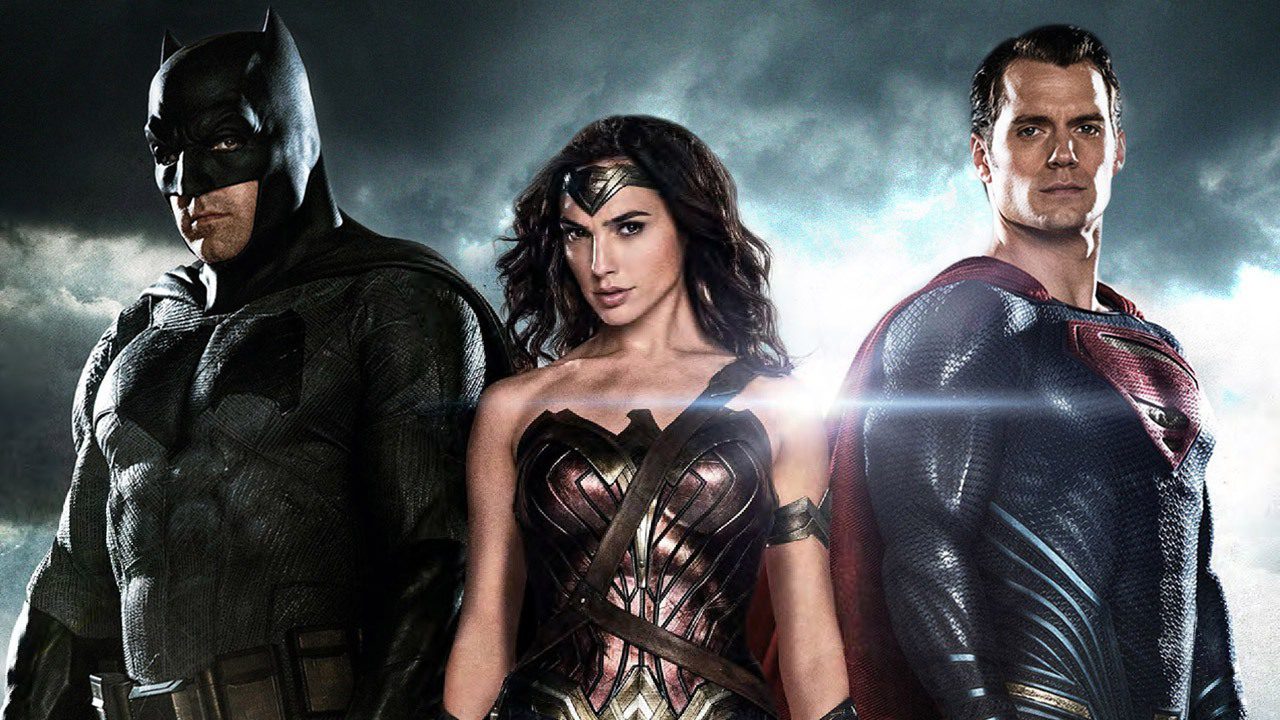 《X战警：背水一战》的导演拉特纳指责“烂番茄网站”中伤《蝙蝠侠大战超人》 - 蝙蝠侠大战超人：正义黎明